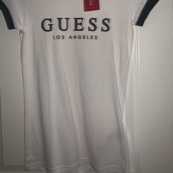 Guess shirt - Picture 3 of 3